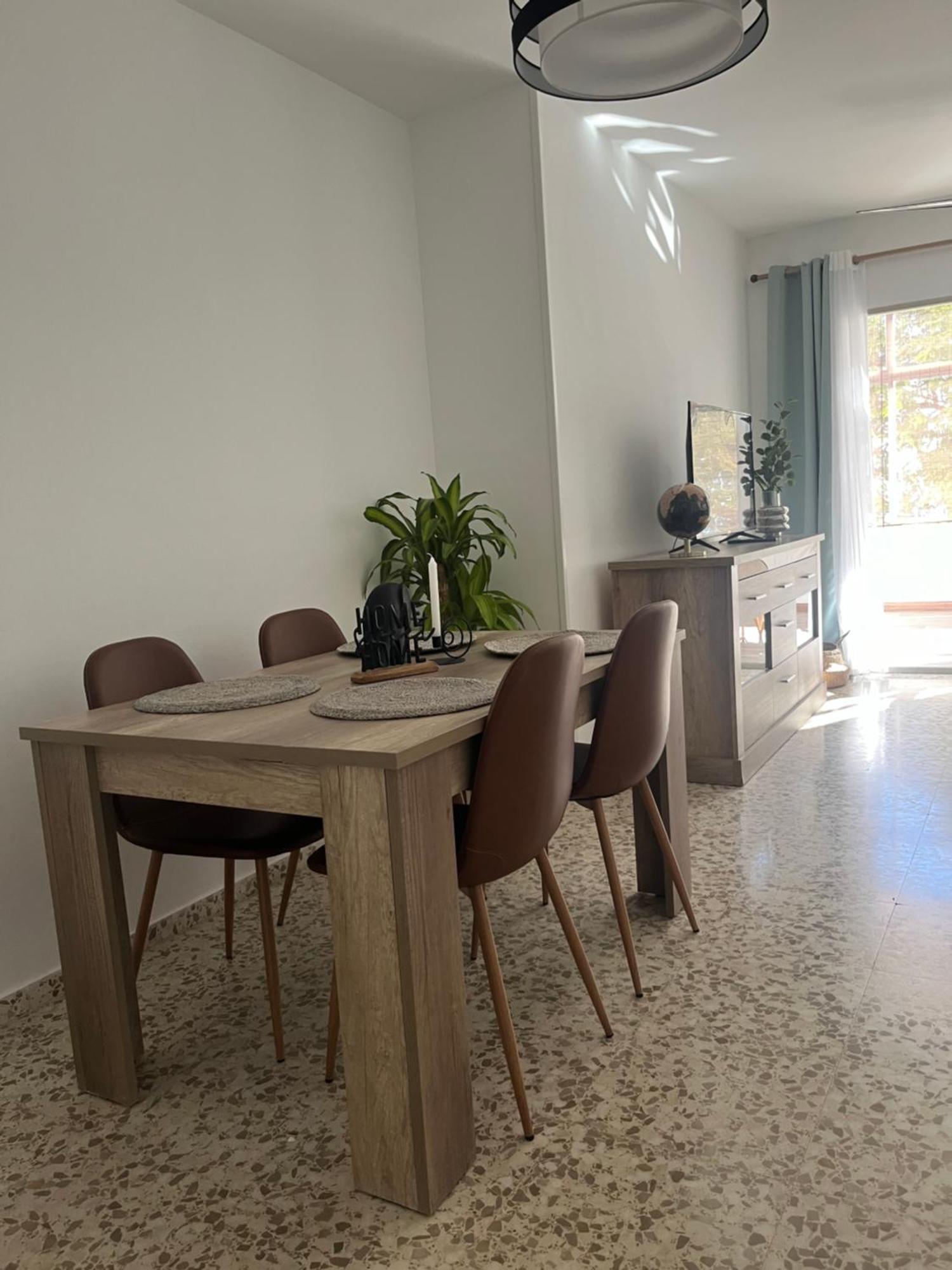 Love Rent4 Malaga Huelin Exterior photo